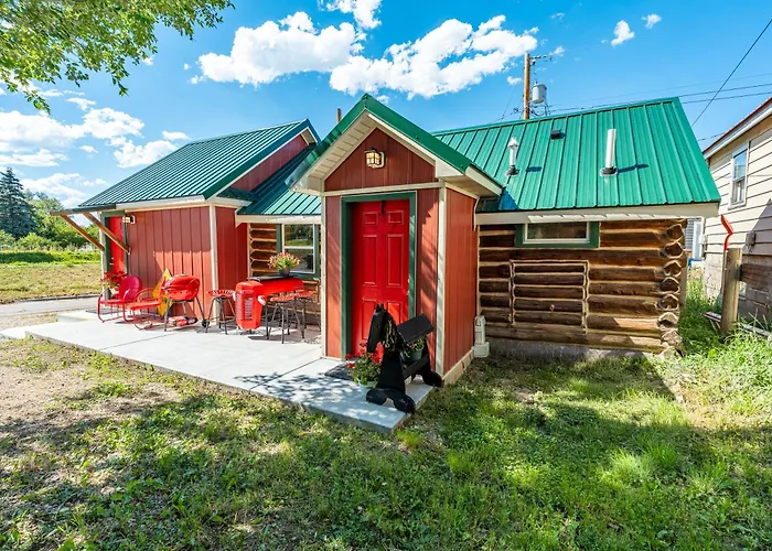 Holiday home Western Log Near Downtown Sheridan